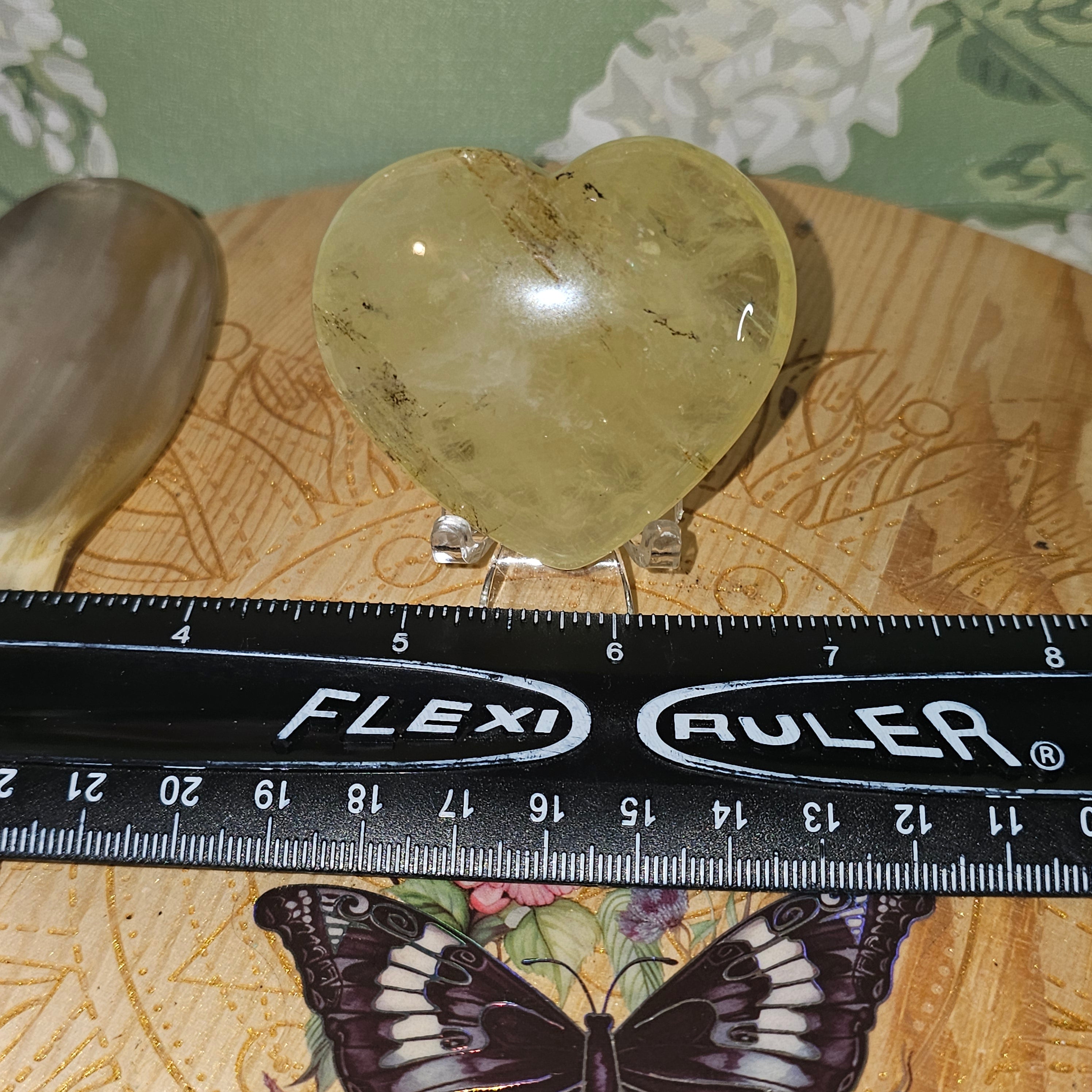Citrine heart with dentritic